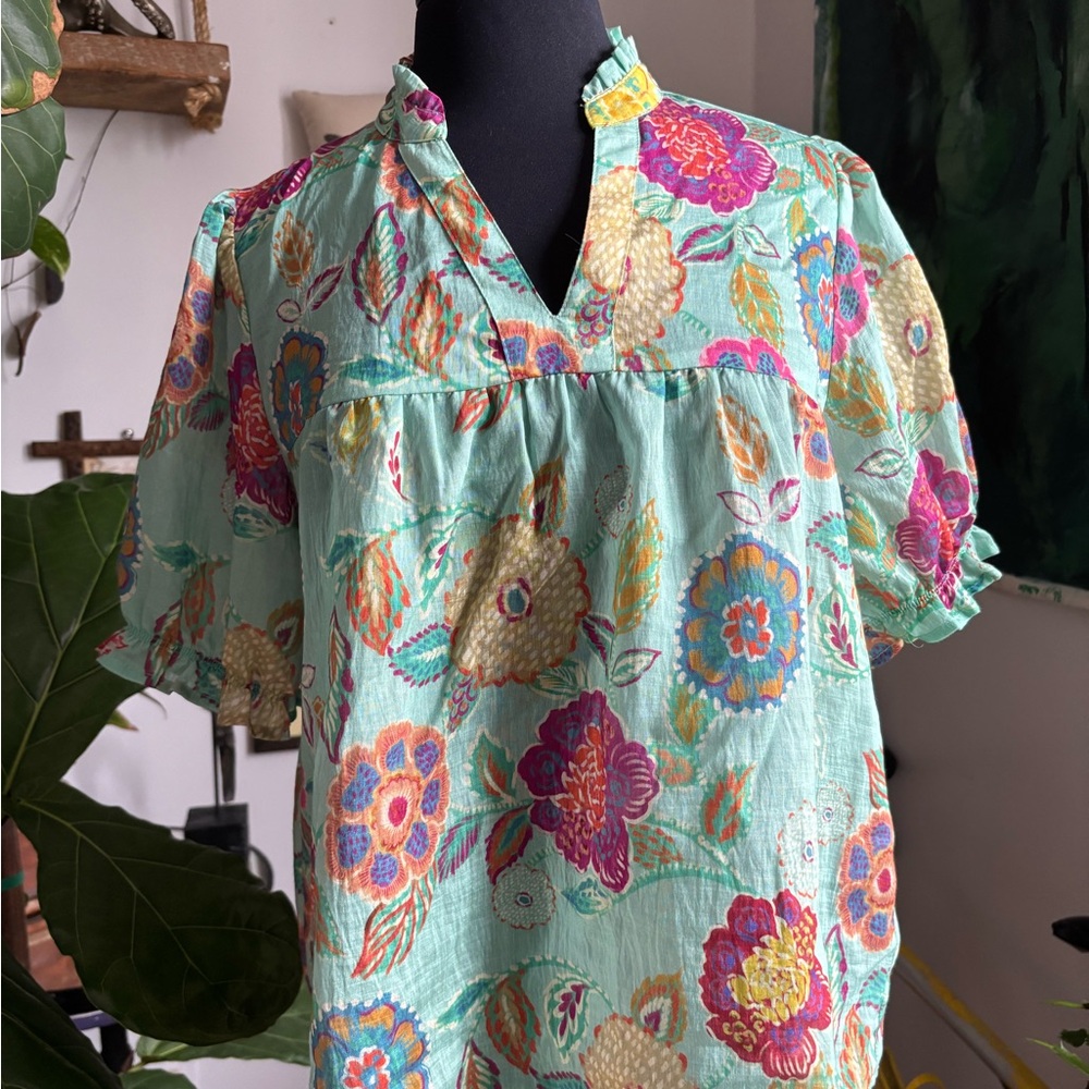 THML Green and Pink Blouse Elegant Top